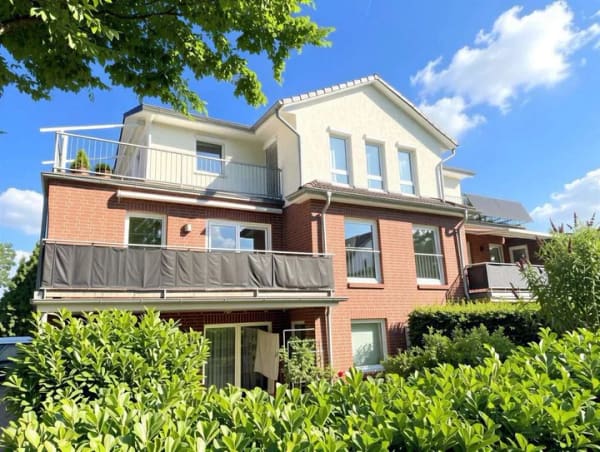 Immobilie in Hude (Oldenburg) - Zentral gelegene, moderne und gut ausgestattete Penthousewohnung in Hude - Bild 0