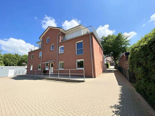Immobilie in Hude (Oldenburg) - Zentral gelegene, moderne und gut ausgestattete Penthousewohnung in Hude - Bild 2