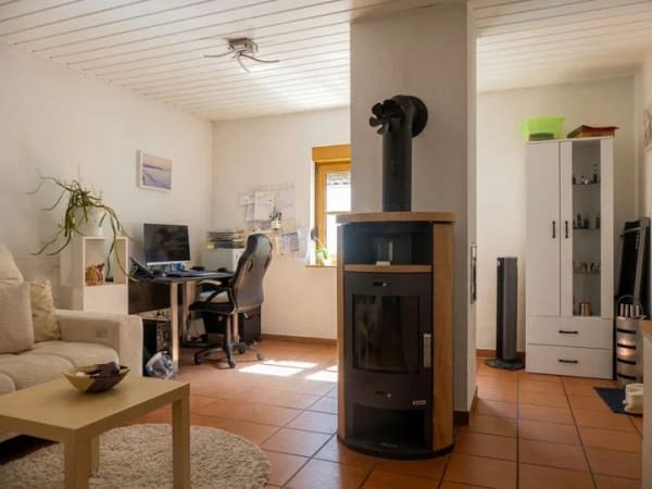Immobilie in Forst - Geräumiges Einfamilienhaus mit großem Garten - Bild 2