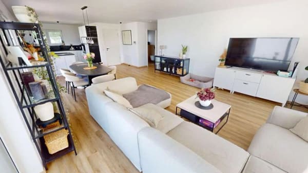 Immobilie in Obersontheim - Wohnen mit Freiraum & Perspektive – großzügige Erdgeschosswohnung mit Garten und Einliegerwohnung - Bild 0