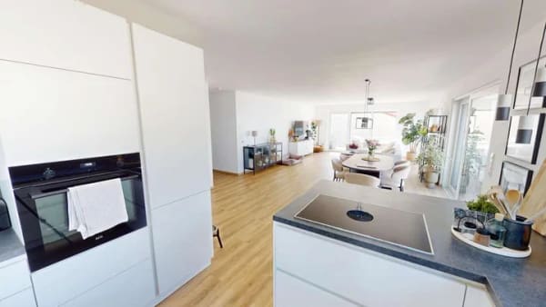 Immobilie in Obersontheim - Wohnen mit Freiraum & Perspektive – großzügige Erdgeschosswohnung mit Garten und Einliegerwohnung - Bild 3