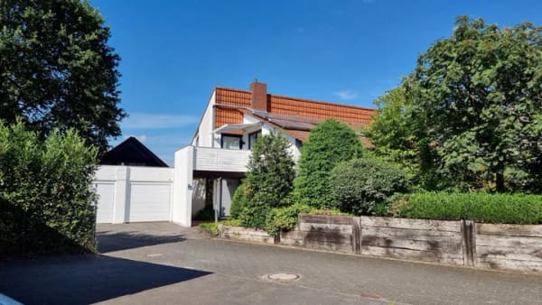 Immobilie in Verl - Architektur mit Herz– Großzügiges Einfamilienhaus in begehrter Wohnlage von Verl! - Bild 1