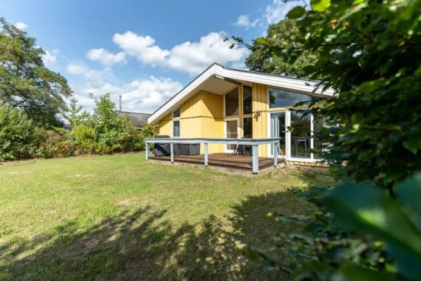 Immobilie in Rechlin - Ihr Rückzugsort an der Müritz: Gepflegtes Ferienhaus mit Sauna, Strandnähe & Marina - Bild 1