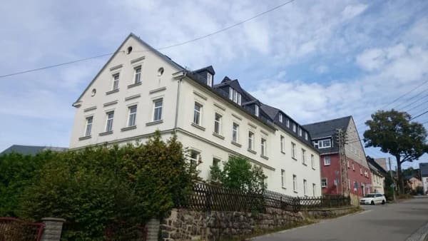 Immobilie in Lauter-Bernsbach - Mehrfamilienhaus mit Fernsicht in ruhiger Lage im Erzgebirge - Bild 3