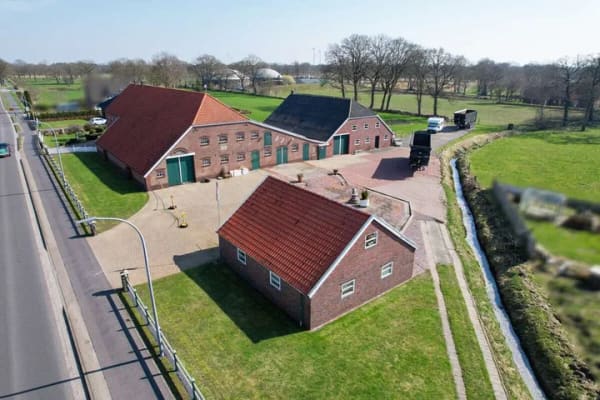 Immobilie in Großefehn - Historisches Bauernhaus mit großem Grundstück und vielfältigen Nutzungsmöglichkeiten - Bild 3
