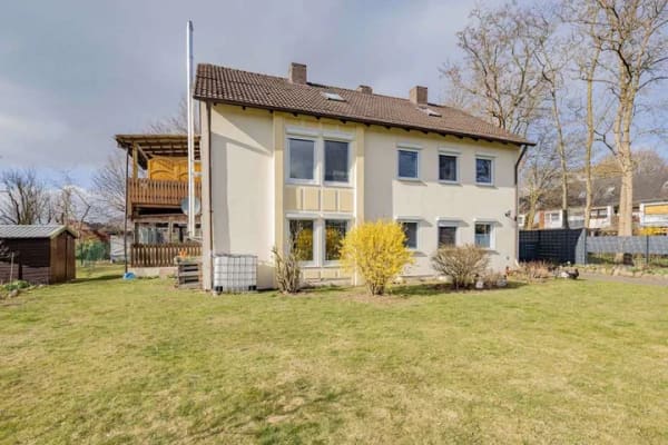 Immobilie in Trappenkamp - 2 getrennte Wohneinheiten + Keller + Dachboden - Perfekt auch als Kapitalanlage - in Trappenkamp - Bild 0