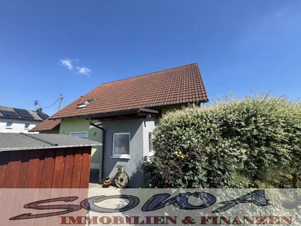 Immobilie in Königsmoos - Charmantes Einfamilienhaus mit großem Garten, Garage und viel Platz für die ganze Familie - Ein Objekt von Ihrem Immobilienpartner SOWA Immobilien und Finanzen - Bild 4