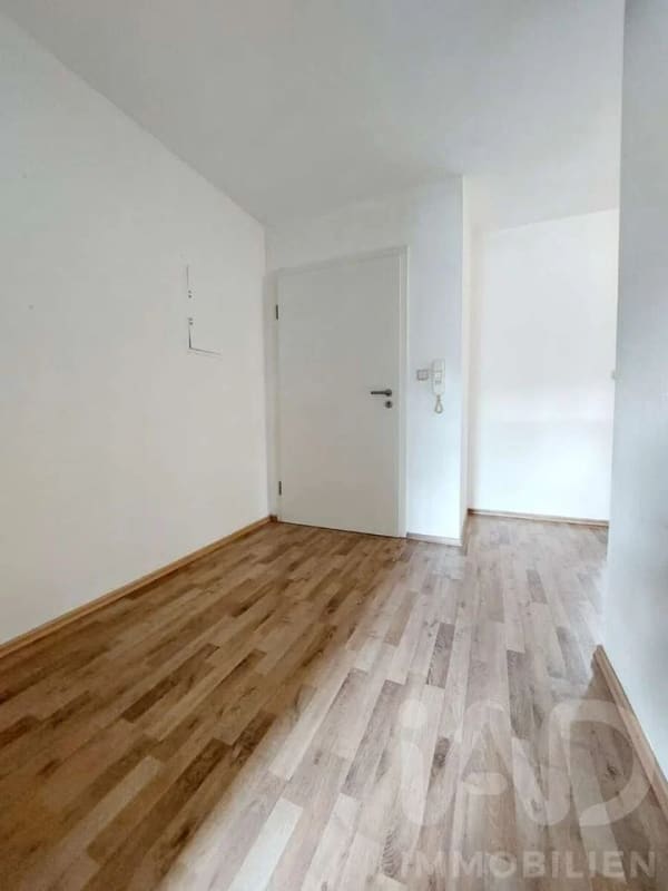 Immobilie in Wildflecken - 4-Zimmer Wohnung, 126m², Garage - Stellplatz - Natur inklusive in Wildflecken - Bild 3