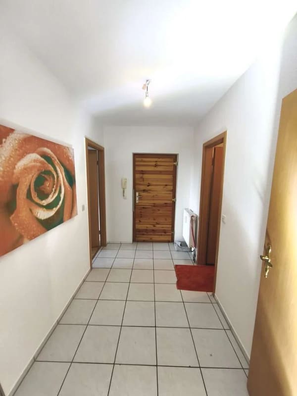 Immobilie in Pinneberg - Wohnung mit Weitblick 3,5 Zi. 88m² WFL + Stellplatz - Bild 1