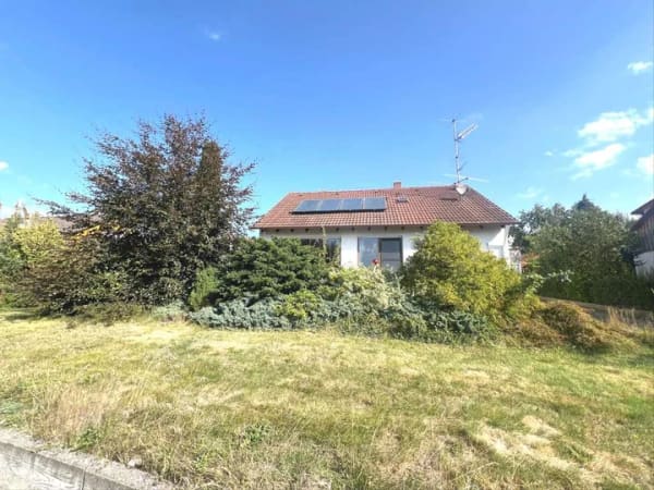 Immobilie in Neenstetten - Freistehendes Einfamilienhaus in schöner Wohnlage von Neenstetten - Bild 3