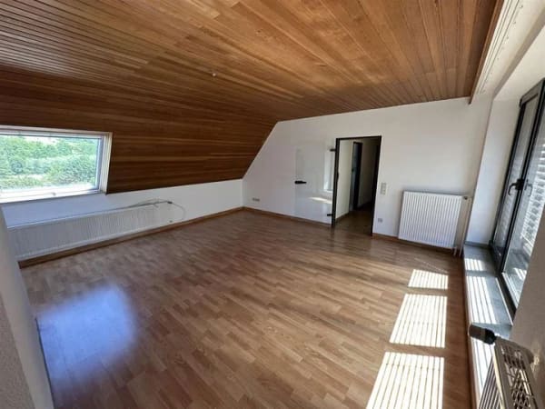 Immobilie in Bestwig - / Wohnen mit Ausblick: Ihre gemütliche Dachgeschosswohnung in Bestwig! - Bild 4