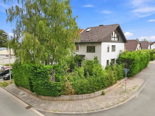 Immobilie in Meckenheim - großzügiges Einfamilienhaus mit Potenzial in Meckenheim - Bild 0