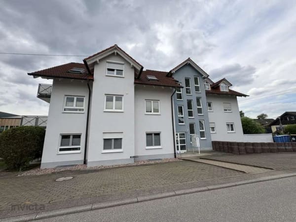 Immobilie in Aldingen - Charmante Dachgeschosswohnung mit Balkon, Abstellraum & TG-Stellplatz in Aixheim - Bild 0