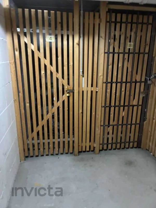 Immobilie in Aldingen - Charmante Dachgeschosswohnung mit Balkon, Abstellraum & TG-Stellplatz in Aixheim - Bild 3