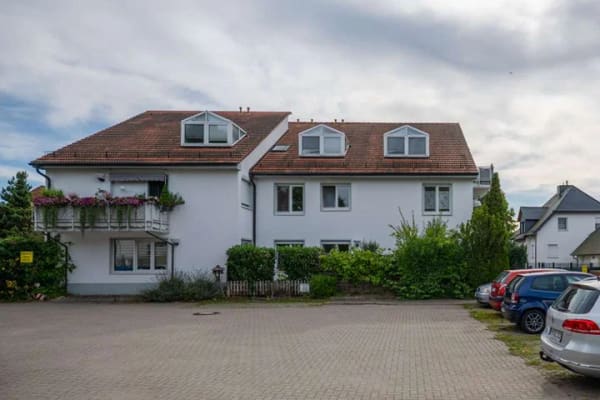 Immobilie in Nuthetal - Geräumige 3-Zimmer-Dachgeschosswohnung mit zwei Balkonen - Bild 4