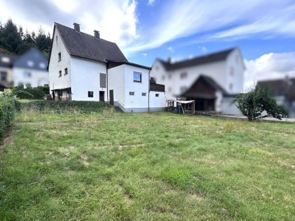 Immobilie in Breidenbach - Breidenbach: Siedlungshaus mit großem Garten - Bild 3