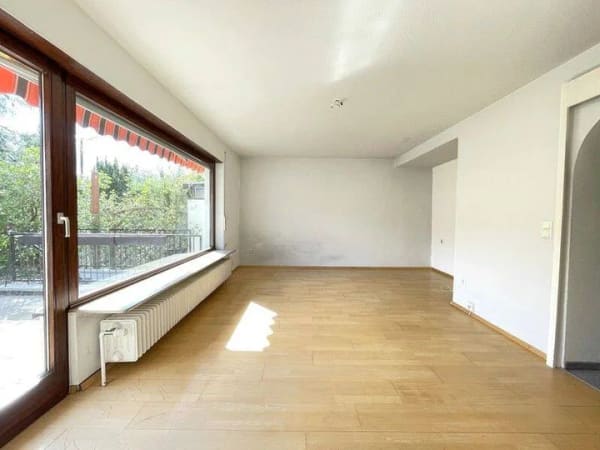 Immobilie in Rückersdorf - Lieblingslage Entensee! Attraktives Reihenmittelhaus und schönem Garten in Top-Lage von Rückersdorf - Bild 1