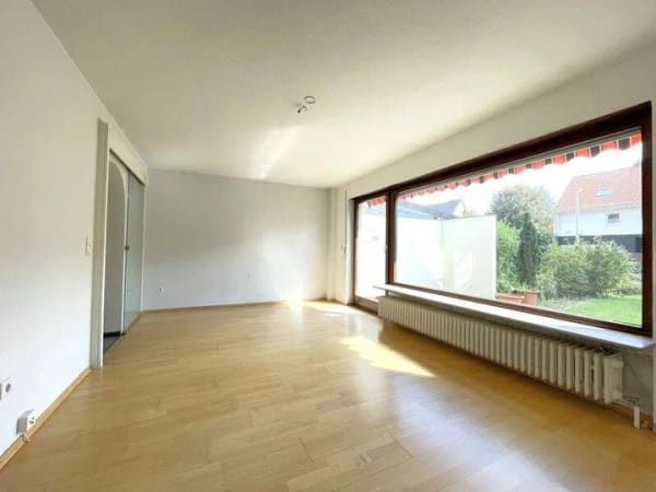 Immobilie in Rückersdorf - Lieblingslage Entensee! Attraktives Reihenmittelhaus und schönem Garten in Top-Lage von Rückersdorf - Bild 2