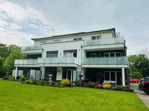 Immobilie in Stadland - Barrierefreie, vermietete Eigentumswohnung mit Balkon - Bild 0
