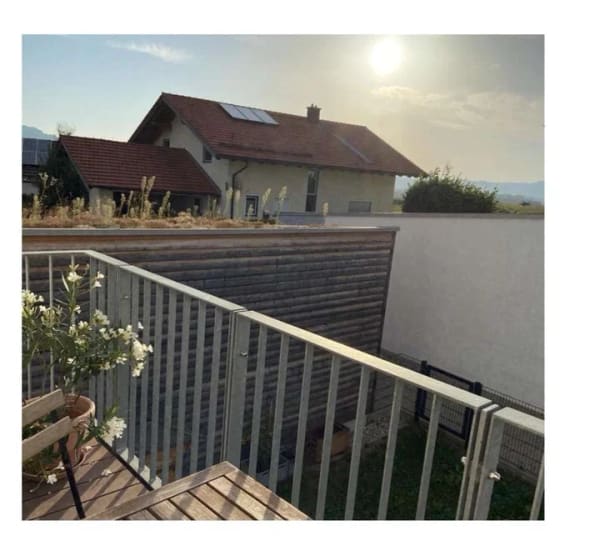 Immobilie in Saaldorf-Surheim - Hochwertige 4-Zimmer-Neubauwohnung mit 2 Balkonen, Aufzug & Stellplätzen An der Grenze zu Salzburg - Bild 2
