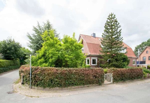 Immobilie in Lüneburg - Doppelhaushälfte. Ungezwungenes Wohnen - mitten in der Stadt - Bild 2