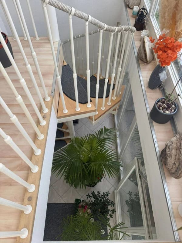 Immobilie in Neustrelitz - Vermietete Maisonette-Eigentumswohnung mit Terrasse und Stellplatz in der Innenstadt - Bild 2