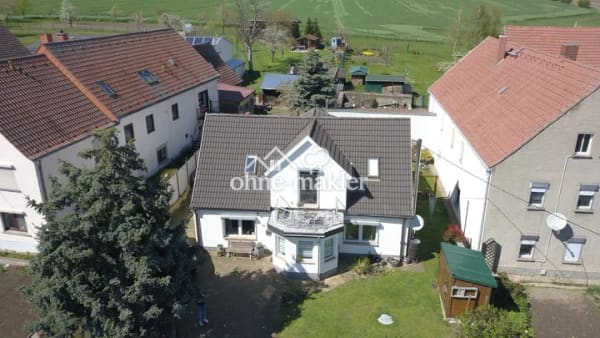 Immobilie in Liebschützberg - Charmantes Einfamilienhaus mit Garten – Ihr neues Zuhause in Liebschützberg-Clanzschwitz - Bild 0