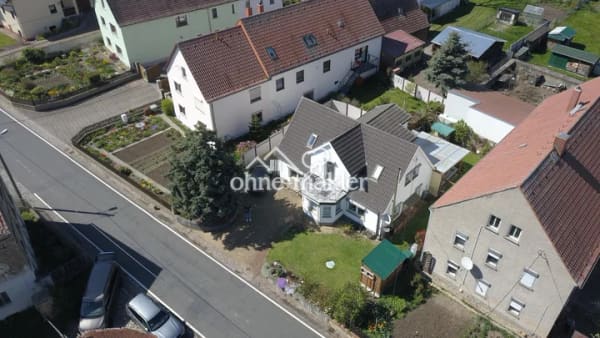 Immobilie in Liebschützberg - Charmantes Einfamilienhaus mit Garten – Ihr neues Zuhause in Liebschützberg-Clanzschwitz - Bild 1