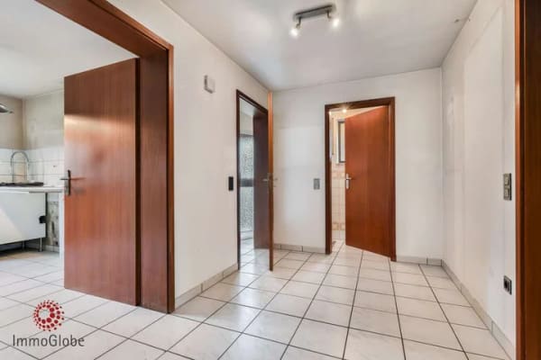 Immobilie in Höheischweiler - Großzügiges Einfamilienhaus mit tollem Grundstück und viel Gestaltungspotenzial - Bild 2