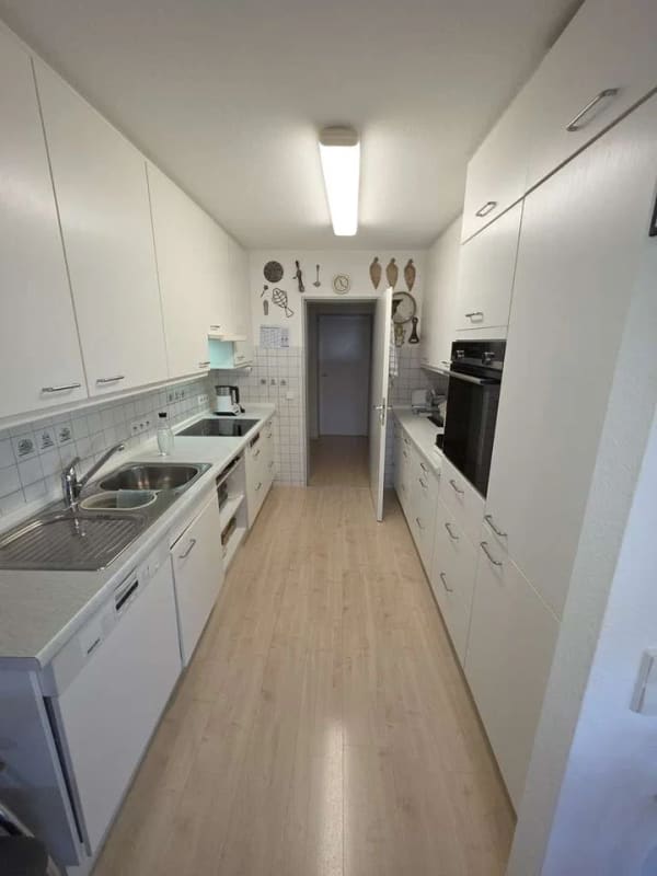 Immobilie in Rümmingen - 4 Zi.-ETW mit EBK, Balkon und Garage in Randlage - Bild 3