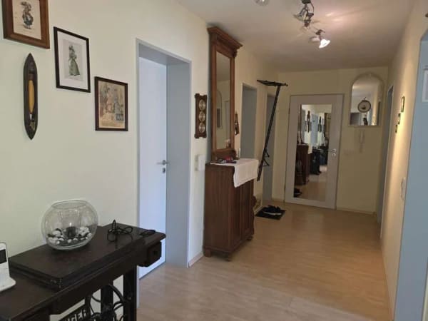 Immobilie in Rümmingen - 4 Zi.-ETW mit EBK, Balkon und Garage in Randlage - Bild 4