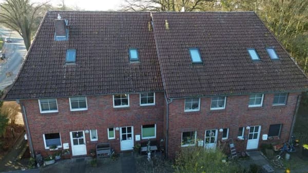 Immobilie in Bargfeld-Stegen - 2 Reihenhäuser = 1 frei + 1 vermietet  – ideal für Familien und Anleger - Bild 0