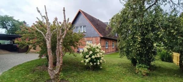 Immobilie in Alt Meteln - Doppelhaushälfte - Fachwerkhaus mit großem Garten, landschaftlich idyllisch - Bild 0