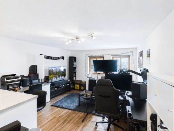 Immobilie in Anger - Clever investieren – vermietete 2-Zimmer-Wohnung mit Entwicklungspotenzial - Bild 1
