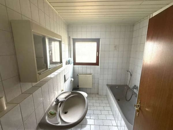 Immobilie in Andernach - Von RTI: Vielseitiges Einfamilienhaus mit großem Grundstück, viel Potenzial  in Andernach-Kell! - Bild 4