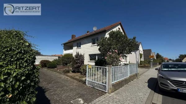 Immobilie in Kahl am Main - Zwei Familienhaus mit großem Garten, Nebengebäude und weiterer Ausbaureserve im DG in guter Lage! - Bild 0