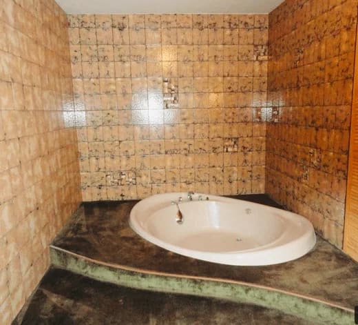 Immobilie in Dittelbrunn - Bezugsfreie 4-Zimmer-Wohnung mit Balkon und Gartenmitbenutzung in Dittelbrunn, OT. Zzgl. Stellplatz für 9.000 EUR - Bild 4