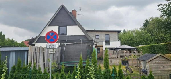 Immobilie in Barmstedt - Coming soon -- Vermietetes Zweifamilienhaus als solide Kapitalanlage - Bild 1