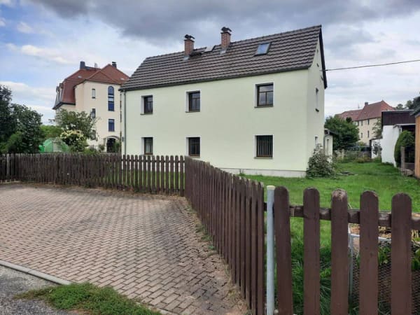 Immobilie in Neukirchen/Pleiße - Schönes Einfamilienhaus sehr schön gestaltbar. - Bild 0