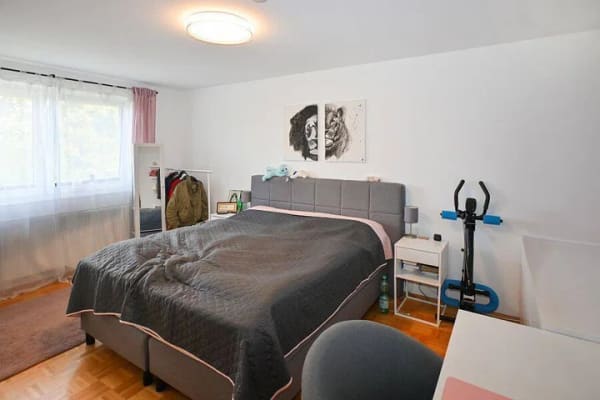 Immobilie in Nordstemmen - Großzügige 4-Zimmer-Etagenwohnung in guter Wohnlage am Escher Berg! - Bild 4
