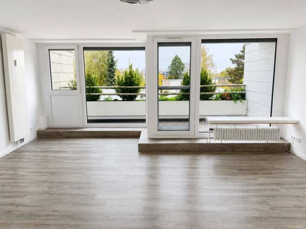 Immobilie in Böblingen - Renoviert, durchdacht - 1,5-Zimmer-Wohnung mit Balkon & TG-Stellplatz | Böblingen - Bild 1