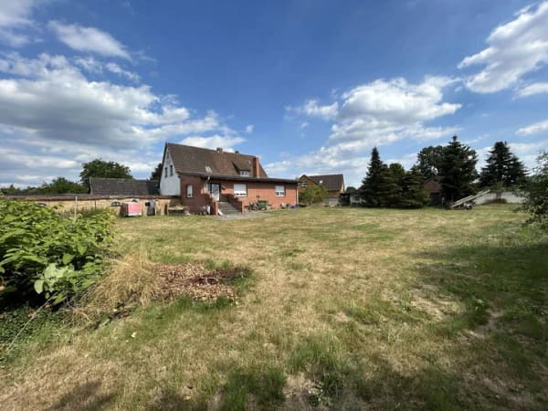 Immobilie in Wedemark - Projekt mit Potential: Großes Haus auf großen Grundstück mit vielen Optionen in der Wedemark - Bild 0