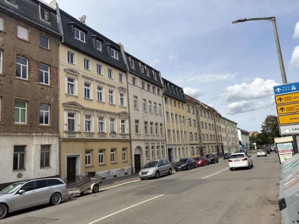 Immobilie in Gera - Gepflegtes Mehrfamilienhaus mit acht Wohneinheiten in Gera - Bild 1