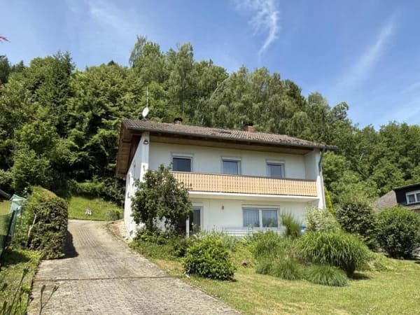 Immobilie in Simbach - Einfamilienhaus freistehend in Simbach am Inn (Simbach) - Bild 1