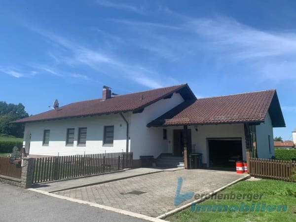 Immobilie in Eichendorf - Einfamilienhaus freistehend in Eichendorf - Bild 1