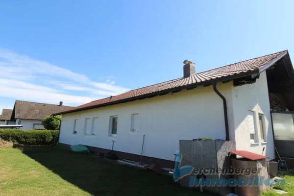 Immobilie in Eichendorf - Einfamilienhaus freistehend in Eichendorf - Bild 2