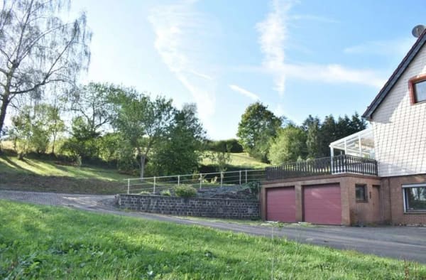 Immobilie in Prüm - **Familienidylle bei Prüm- viel Platz, großer Garten und herrlicher Blick ins Grüne** - Bild 4