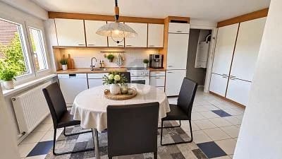Immobilie in Wutöschingen - WOHNEN, WO RUHE ZUHAUSE IST - Bild 1