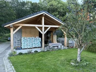 Immobilie in Halver - EXKLUSIVES HOLZ-CHALET MIT GARTEN UND TERRASSE - Bild 2