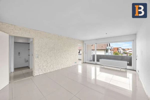 Immobilie in Rheinfelden (Baden) - Großzügige, helle 4-Zi-WHG mit Balkon und Stellplatz mitten in Herten! - Bild 1